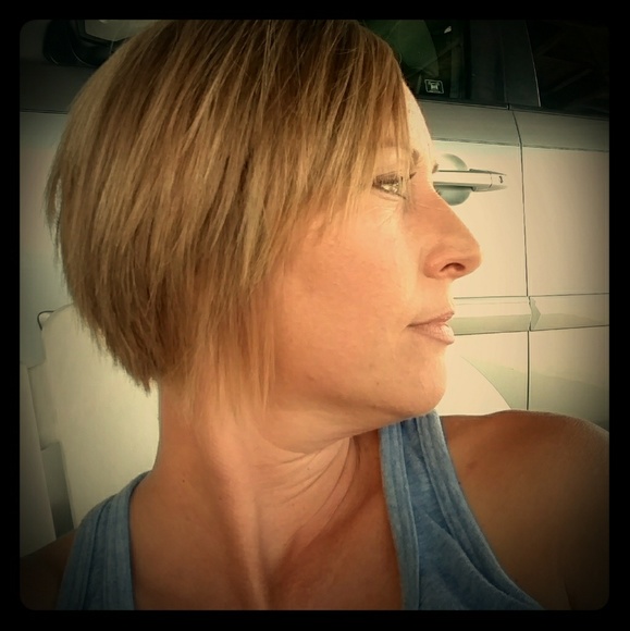 Meet your Posher, Bevin - Picture 2 of 2